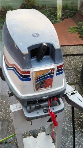 1985 Evinrude 20 hp 2 stroke outboard motor.