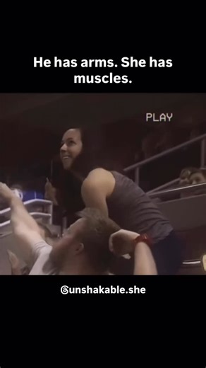 Women’s Empowerment | Healing | Self-Worth | Growth on Instagram: "And honestly? This isn’t even about the gym. It’s about men who perform confidence vs women who build power. Because the loudest ones are usually compensating. And the strongest women don’t announce themselves they just show up different. If you’ve ever: • mistaken confidence for competence • confused ego with strength • stayed too long because he “talked big” • shrunk yourself to protect fragile masculinity My ebook A Woman’s Pa