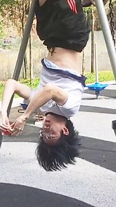 96K views · 515 reactions | Fastest time to solve a 2x2x2 rotating puzzle cube upside down ⏱️ 4.02 seconds by Lim Kai Yi  | Guinness World Records | Facebook