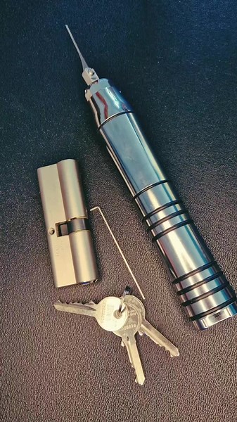 Euro Lock Picking: Multipick Kronos EPG vs 5-Pin Euro Cylinder