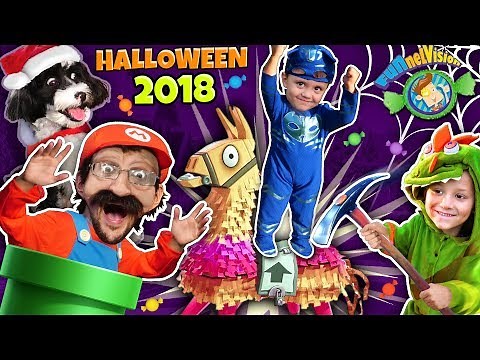 FUNnel Fam Halloween 2018 Vlog! (Spooky Vision w/ Super Mario & Fortnite)