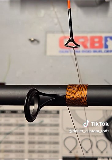 Tiger wrap threads are simple but look great #fishingrod #custom #customrods #fyp #fishing #fishinglife #fish #flyfishing #flyfishinglife #flyfishingnation