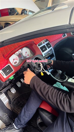 Peugeot 307 Light Switch Repair Guide