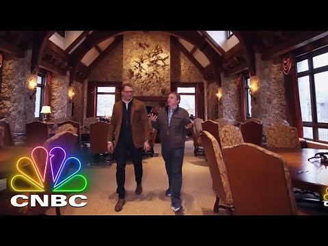 On A $529M VIP Tour Of Two Of The Most Expensive Homes In The World | Secret Lives Of The Super Rich