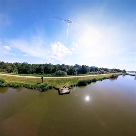 213 reactions · 11 comments | Discover underwater secrets with Deeper PRO+ 2. Portable and wireless with inbuilt GPS. Perfect for shore scanning. | Deeper | Facebook