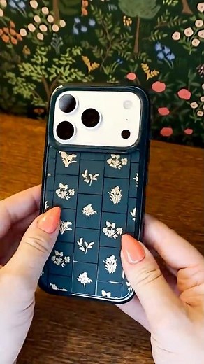 OtterBox Unboxing iPhone17