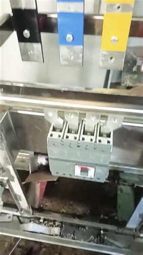 How panelboards are made. And how panelboards are wired #PanelboardWiring #ElectricalPanel