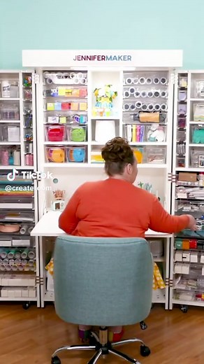 Your own creative corner. 🩷 @Jennifer Maker