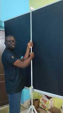 How to Set up a Projector Screen