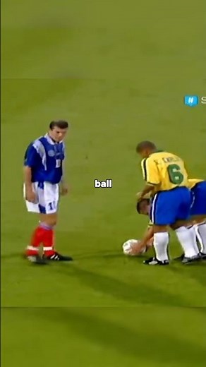 "Roberto Carlos's free kick that defied the laws of physics ⚡🌀"#shots #viralvideo
