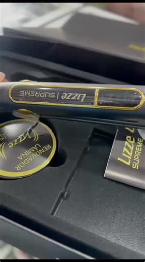 Venta al mayor y al detal on Instagram: "Plancha lizze supreme disponible en 169.00 más el 7% ✨📍Ubicación: Centro comercial Los Andes al frente del Aurosport, diagonal al almacén el costo. 🚛📦: Envíos a nivel nacional con Redservi. 🕝: Horarios Lunes a sábado (9:30 - 7:30) Domingo (10:00 - 6:30)"