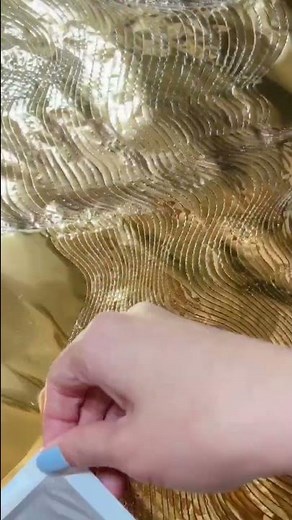 Make Gold Foil Artwork with Cricut