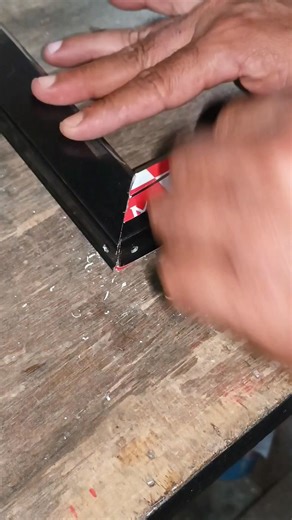 installation of casement window posts part 2 #casement #window #posts ‎#AplikatoralAlumunium #AlumuniumWorking #DiyContent #DIY #DiyProject #DiyCraft #Project #Reel #reelviral #videoviral #fbpro #diy #fyppppppppp #jangkauanluas | Sofyan