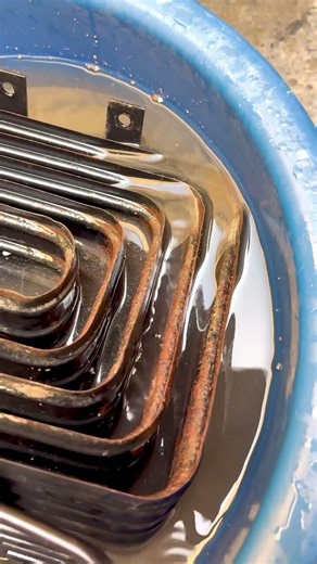 Deep freezer leaking repair #fridge #repair #tecnician