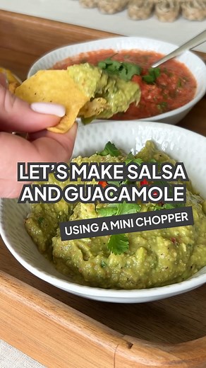 30K views · 19 reactions | Fresh dips in seconds? Yes please! ProCook's new Mini Chopper & Food Processor makes salsa & guacamole a breeze. 陋This amazing appliance is the perfect size for whipping up all your favourite dips and sauces. Just toss in your ingredients and hit the button - fresh, delicious dips in seconds! Shop in store now or online! https://www.procook.co.uk/product/mini-chopper-and-food-processor | ProCook | Facebook
