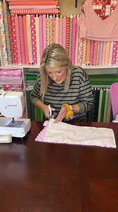 1.1M views · 25K reactions | Minky burp cloth sewing tutorial Come sew this easy beginner sewing project with me• Let me teach you how to sew like my grandmother taught me … I teach easy beginner sewing projects that you can make when you take your sewing machine out of the box for the very first time :) #sewingtutorialsforbeginners #sewingblogger #sewistsofinstagram #sewingtutorial #beginnersewing #sewingteacher | Tami Jones • Hometown Quilt Company, LLC | Facebook