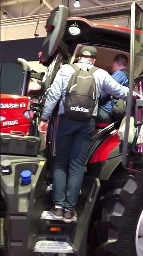 NEW Case IH Puma 185 tractor at Agritechnica 2025 #agritechnica #caseih