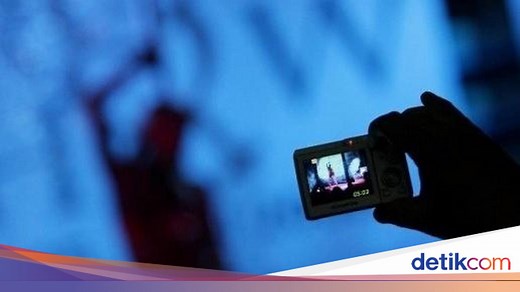 VCS Mahasiswi Lombok Viral Berawal dari Live TikTok, Lanjut ke WhatsApp