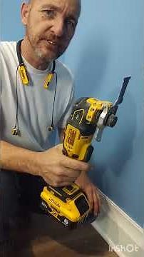 How make a straight cut every time with an Oscillating multi tool