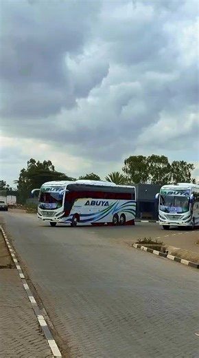 The Twins🥳Luxury Bus equipped with fridge,Coffee Machine🚍Abuya Luxury Bus Ni Fire si Fire 🔥 Brand new buses#ethiopian_tik_tok #ethiopian_tik_tok🇪🇹🇪🇹🇪🇹🇪🇹 #marsabittiktok #moyaletiktok #boranatiktok @BullyMediaKE @Sokorow_08 🥷 @Rashid Bonaya @H.o.n.e.y❤️🌹 @hamit @NYKBOSS🇰🇪🦅 @Slim shaddy 🇰🇪