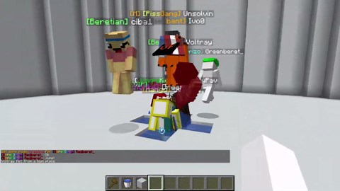 100-speler Dropper-uitdaging in Minecraft met aangepaste maps