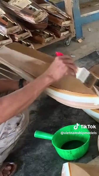 Master Craftsmanship in Model Ship Building