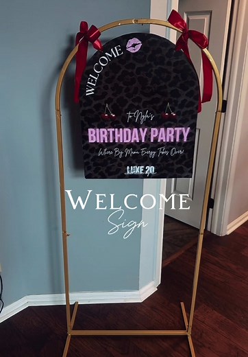 DIY Welcome Sign for Your Next Party