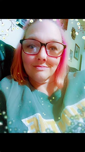 Angie Davis (@www.tiktok.angiedavis7)’s videos with original sound - Angie Davis