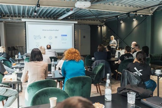 How to Make a Slideshow with Music That Grabs Your Audience | PresEngage™