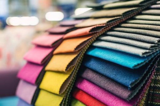 Polyester vs Olefin Fabric vs Sunbrella (Olefin Fabric Cons)