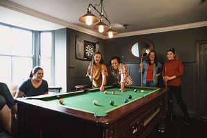 7 Smart Ways to Fit a Pool Table at Home