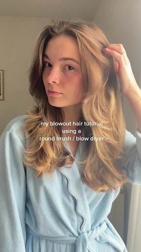 Butterfly Hair Blowout Tutorial with Round Brush and Blow Dryer