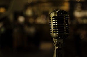 How to turn your Prezi presentation into a video with Prezi Video - Prezi Blog