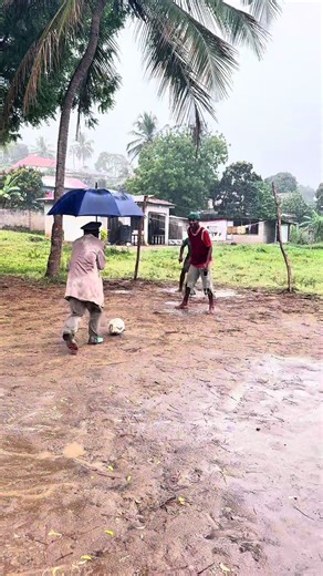 Tacticts on African Football 😂😂 @Serpo #zerobrainer0 #SportsOnTikTok #AfricanFootball #zerobrainer0comedy #AFCON2025