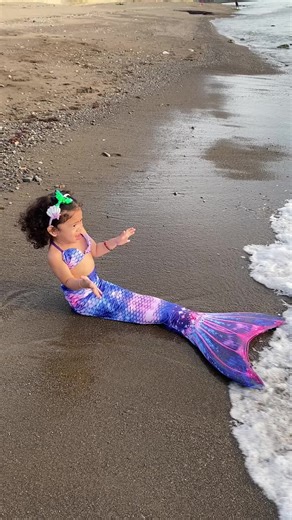 Ang cute naman ng baby girl na yan🥹🥰 #mermaid #mermaidcostume #mermaidoutfit #mermaidtheme #mermaidbaby