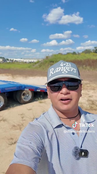 Max Ramps or Hydraulic Dovetail? The Max Ramps are perfect for operators who need a tough, versatile loading setup — quick, simple, and reliable for all kinds of equipment. The Hydraulic Dovetail is for those who load and unload heavy machinery every day — one-button operation, smooth, and effortless. 👉 Which one fits your workload? #DiamondC #Loadstyle #maxramps #dovetail #DoWork #foryou