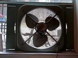 20" Hunter Window Fan