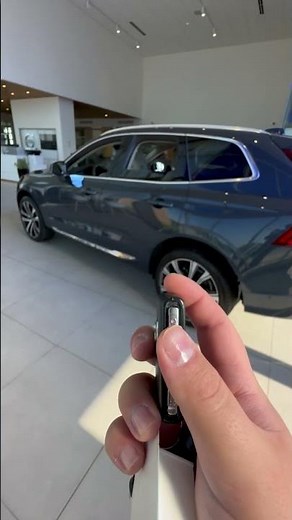 Discover How To Use Your Volvo Key Fob To Remotely Roll Up & Down Your Windows