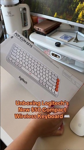Unboxing Logitech's Pop Icon Keys Bluetooth Keyboard