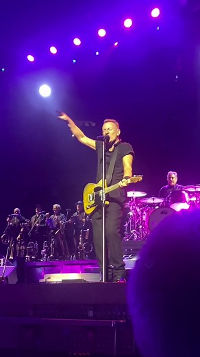 Badlands - Bruce Springsteen Tour 2023 #brucespringsteentheestreetband #brucespringsteen #springsteen