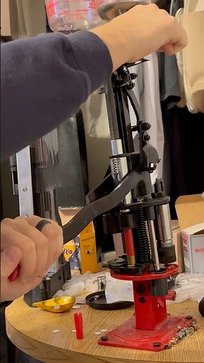 Reloading .410 SHOTSHELLS #hunting #.410 #shotgun