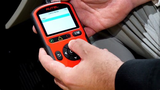 Watch Autel OBD2 Scanner Autolink AL549 Introduction on Amazon Live