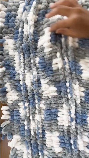 Loop yarn blanket tutorial!! Do try this easy and relaxing pattern!!