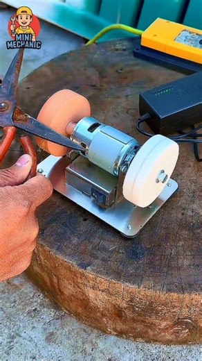 16 shares | Watch this small electric bench grinder in action! Perfect for sharpening blades, polishing metal, and grinding small parts with precision. A must-have power tool for any workshop or DIY enthusiast. Compact design, big performance — see how it transforms rough edges into smooth perfection! ⚙️✨ #BenchGrinder #ElectricGrinder #WorkshopVibes #ToolReview #reelsvideoシ #short | Mini Mechanic | Facebook