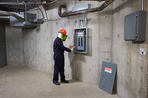 What Causes Arc Flash? Electrical Arc Blast Explained