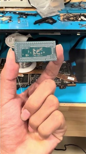 Surface Pro 7 Bootup stuck on surface logo Replace new CPU is Ok #surface #macbooklcd #repair