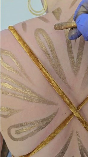 Gold Bodypaint/ Festival Makeup