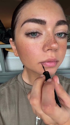 Loving this quick and easy #makeuphack from @Haybug 🧸⚡️ using #Revlon Semi-Permanent Brow Ink 😍 #makeuphacks #makeuproutine #makeuptips #makeuptipstiktok #makeuptipsandtricks #makeuphackstutorial #makeuphackseveryday #permanentmakeup