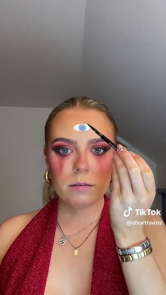 Fortune Teller Halloween Makeup Tutorial