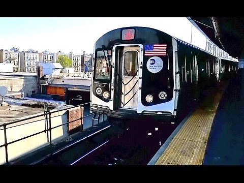 New York City Subway Trains, MTA Public Transportation in NYC